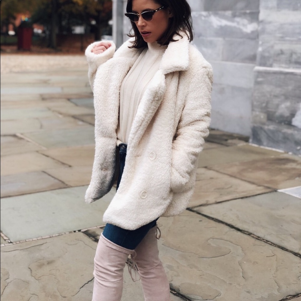 Myra Ivory Faux Fur Teddy Coat - Picture 4 of 8